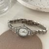 Simple Versatile Fashion Retro Summer Women's Watch - Image 2