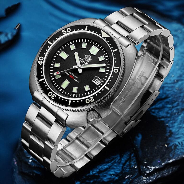 Diving Men’s Classic Luminous Sapphire Steel Mechanical Watch